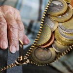 Decreto No 582.- Se implementan medidas para proteger los derechos de los pensionados, los beneficiarios del Servicio Social Complementario BEPS y los beneficiarios del Programa de Subsidio al Aporte a Pensión -PSAP.