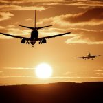 ¿Cuáles son las condiciones específicas para la exclusión del IVA en el transporte aéreo nacional según el Decreto 1625 de 2016?
